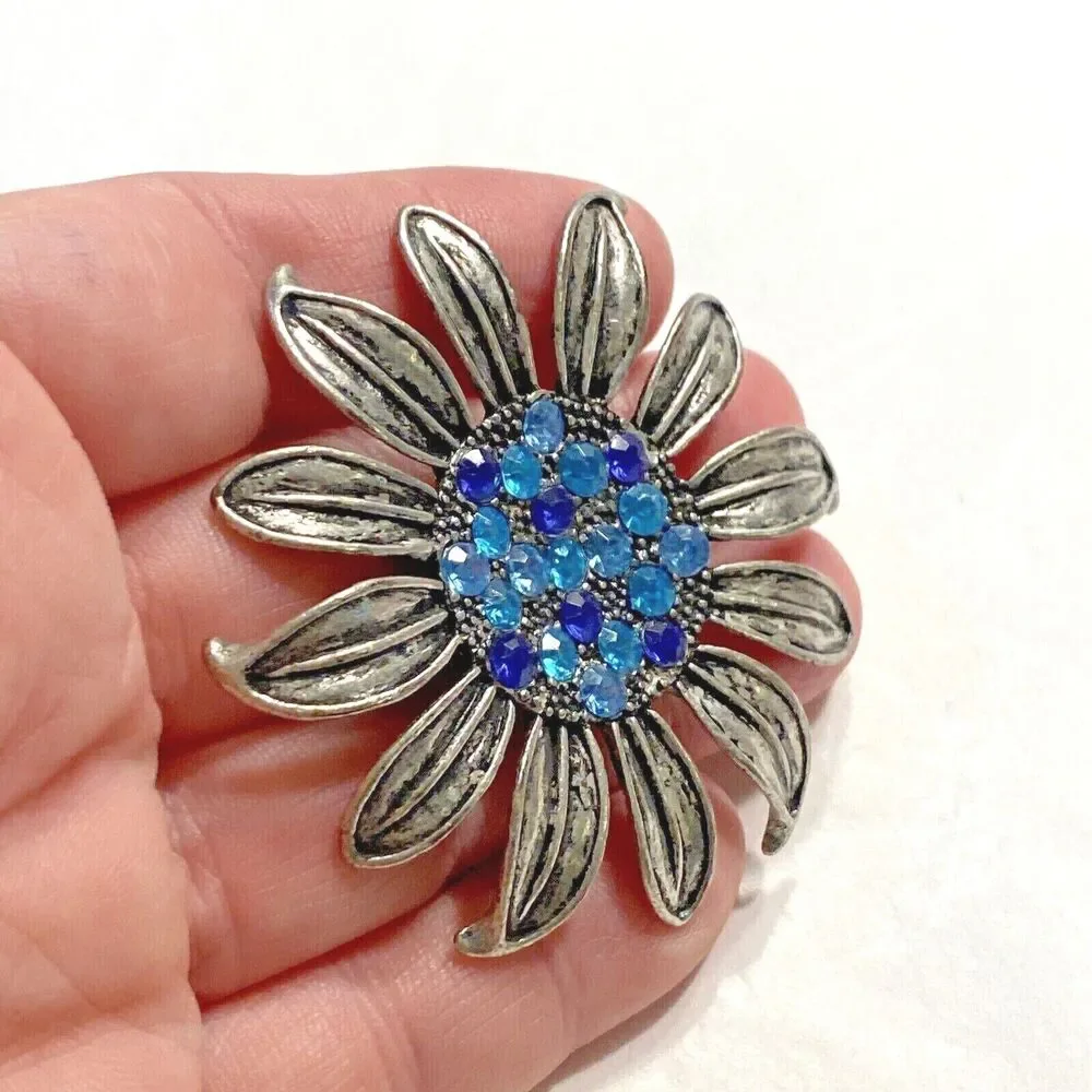 Vintage silvertone pewter finish flower brooch variety blue tones rhinestone pin